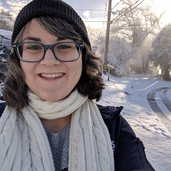 Meet your Posher, Olivia - Picture 1 of 1